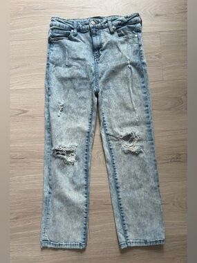 Kendall & Kylie Light Blue High-Rise Straight Jeans